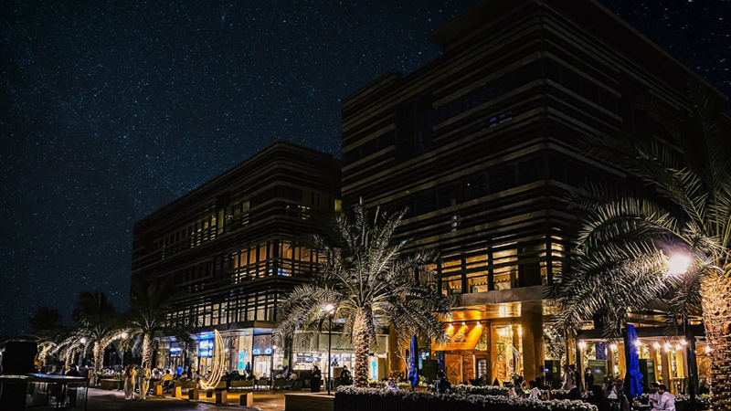 Oud Exclusive Complex